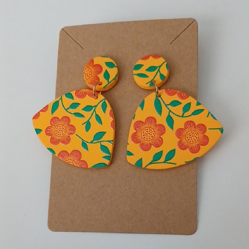 Fashion Jewelry Yellow and Orange Floral Earrings
